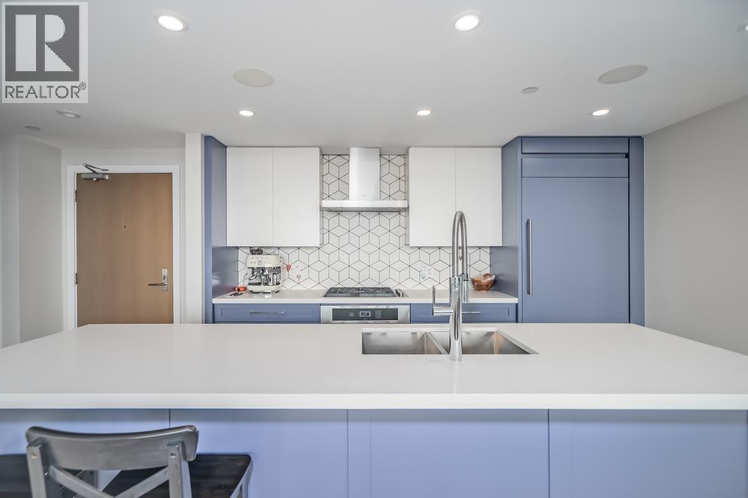 2110 1618 Quebec Street, Vancouver, British Columbia  V6A 0C5 - Photo 2 - R3021868