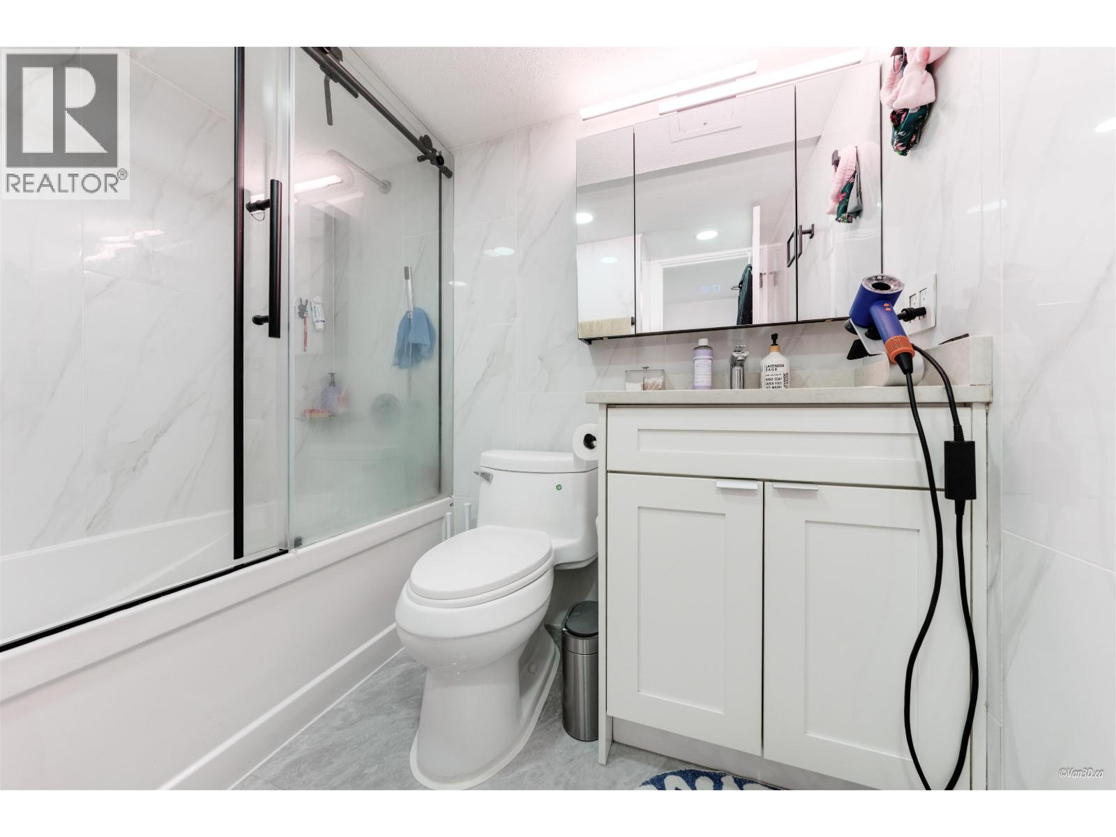 914 950 Drake Street, Vancouver, British Columbia  V6Z 2B9 - Photo 23 - R3021757