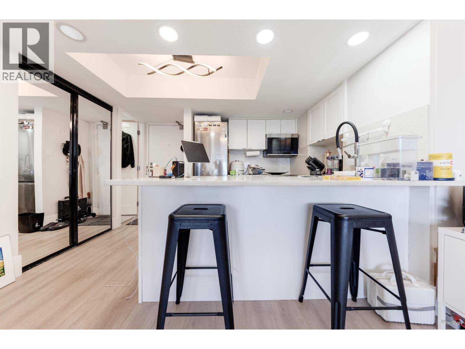 914 950 Drake Street, Vancouver, British Columbia  V6Z 2B9 - Photo 8 - R3021757