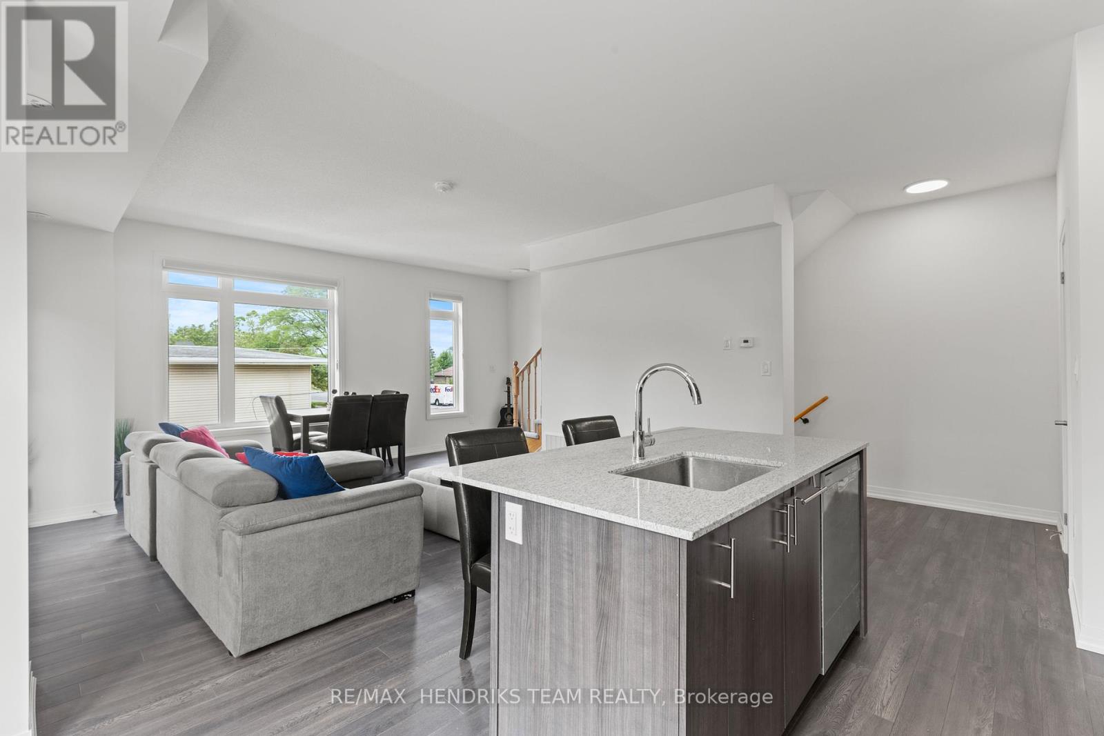 48 Sidney Rose Common, St. Catharines, Ontario  L2T 0B3 - Photo 16 - X12257875