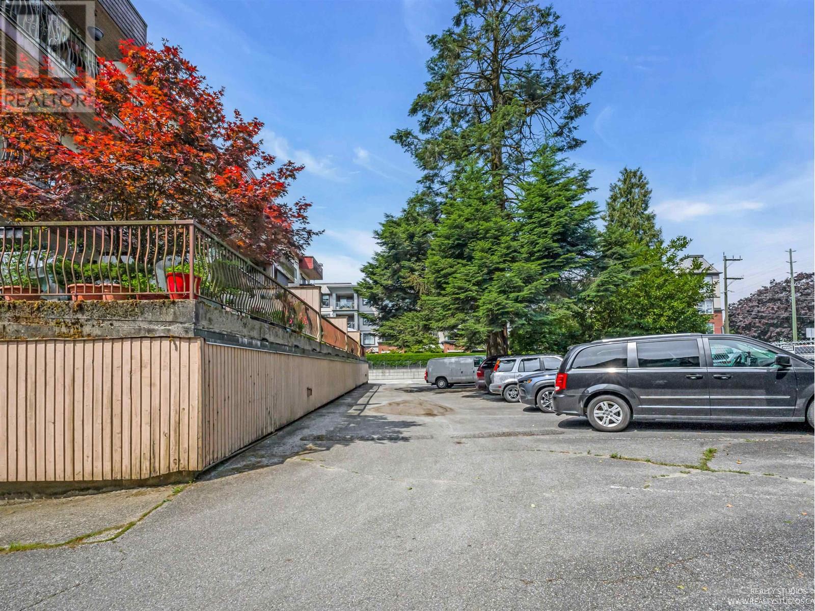 2275 Atkins Avenue, Port Coquitlam, British Columbia  V3C 1Y5 - Photo 10 - C8070484