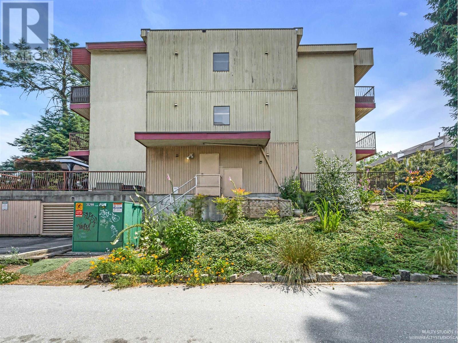 2275 Atkins Avenue, Port Coquitlam, British Columbia  V3C 1Y5 - Photo 15 - C8070484