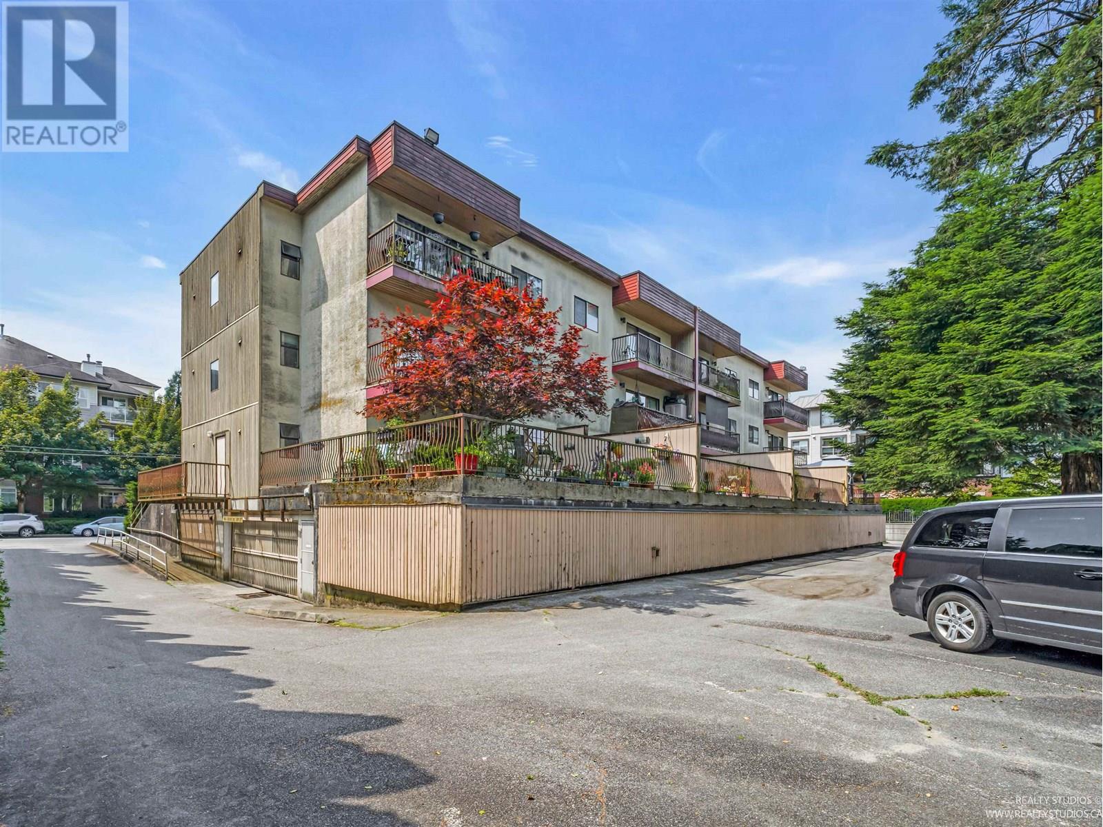 2275 Atkins Avenue, Port Coquitlam, British Columbia  V3C 1Y5 - Photo 8 - C8070484