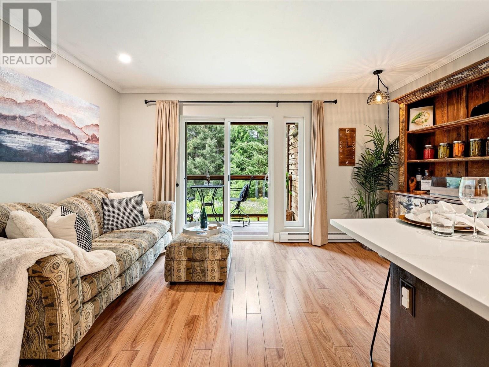 Property at 4 7001 NESTERS ROAD image 1