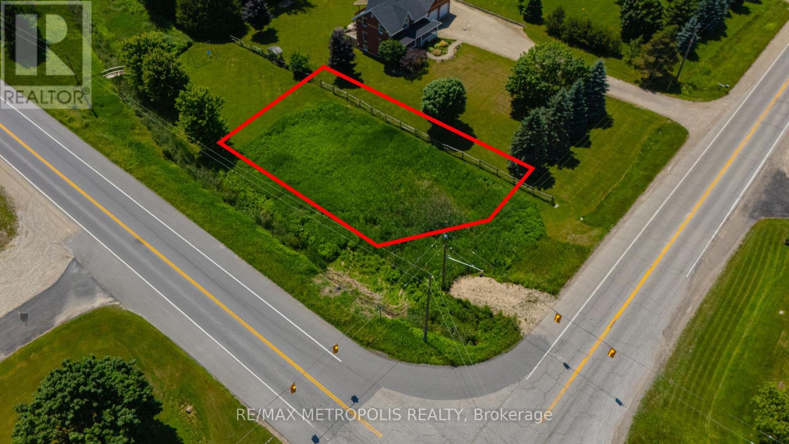 7462 Wellington 11 Road, Mapleton, Ontario  N0G 2K0 - Photo 5 - X12257854