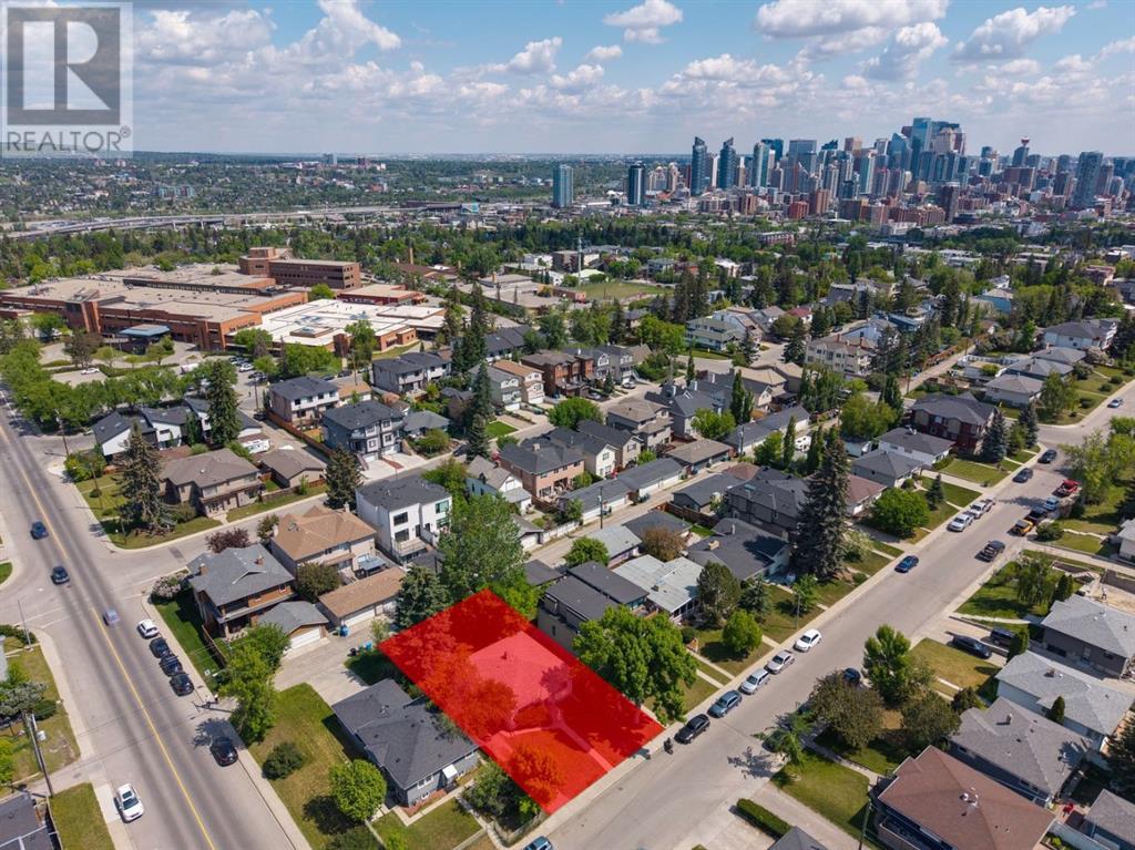 Property at 2136 22 Avenue SW image 3