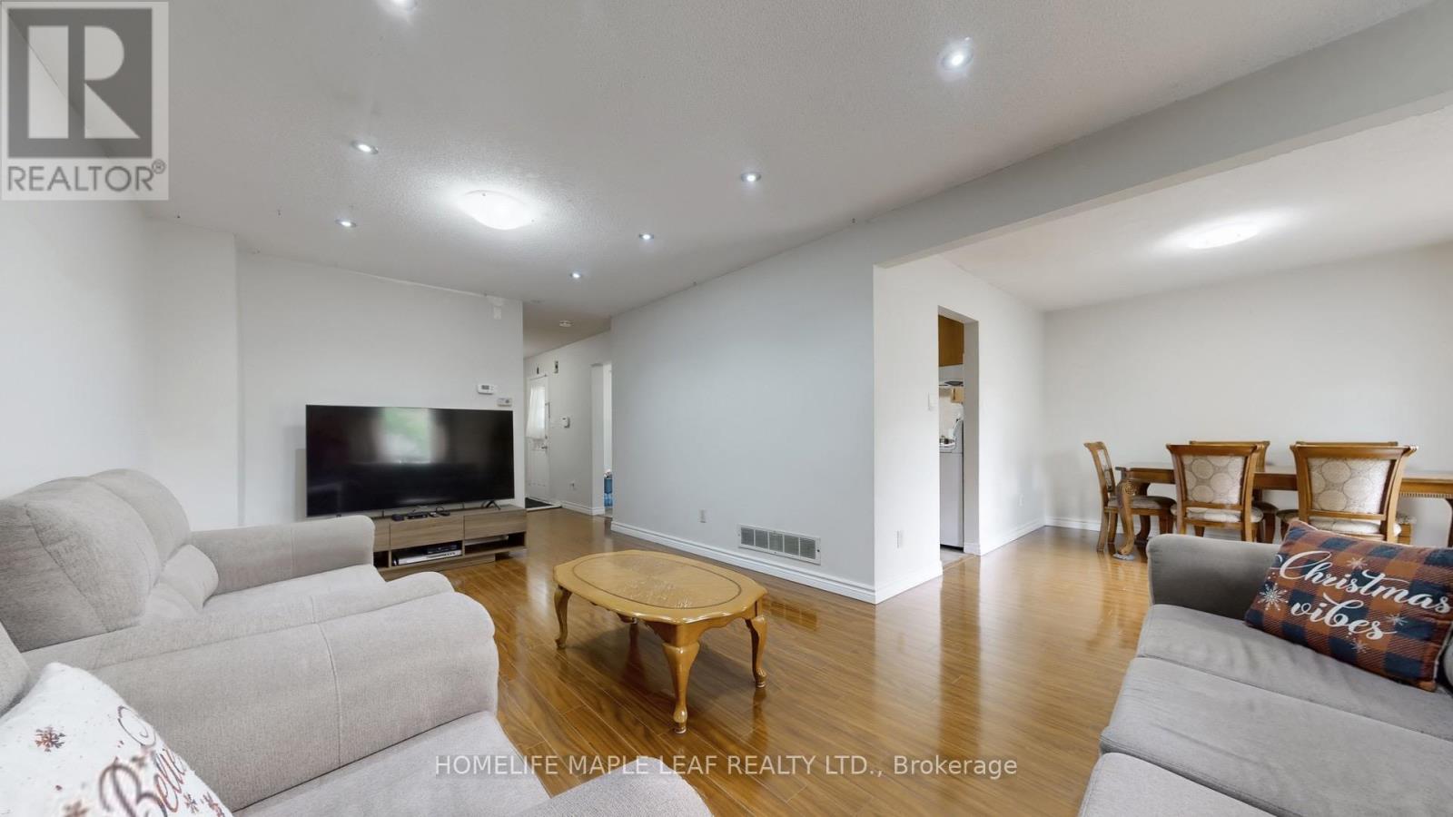 39 LAMAY CRESCENT, Toronto, Ontario