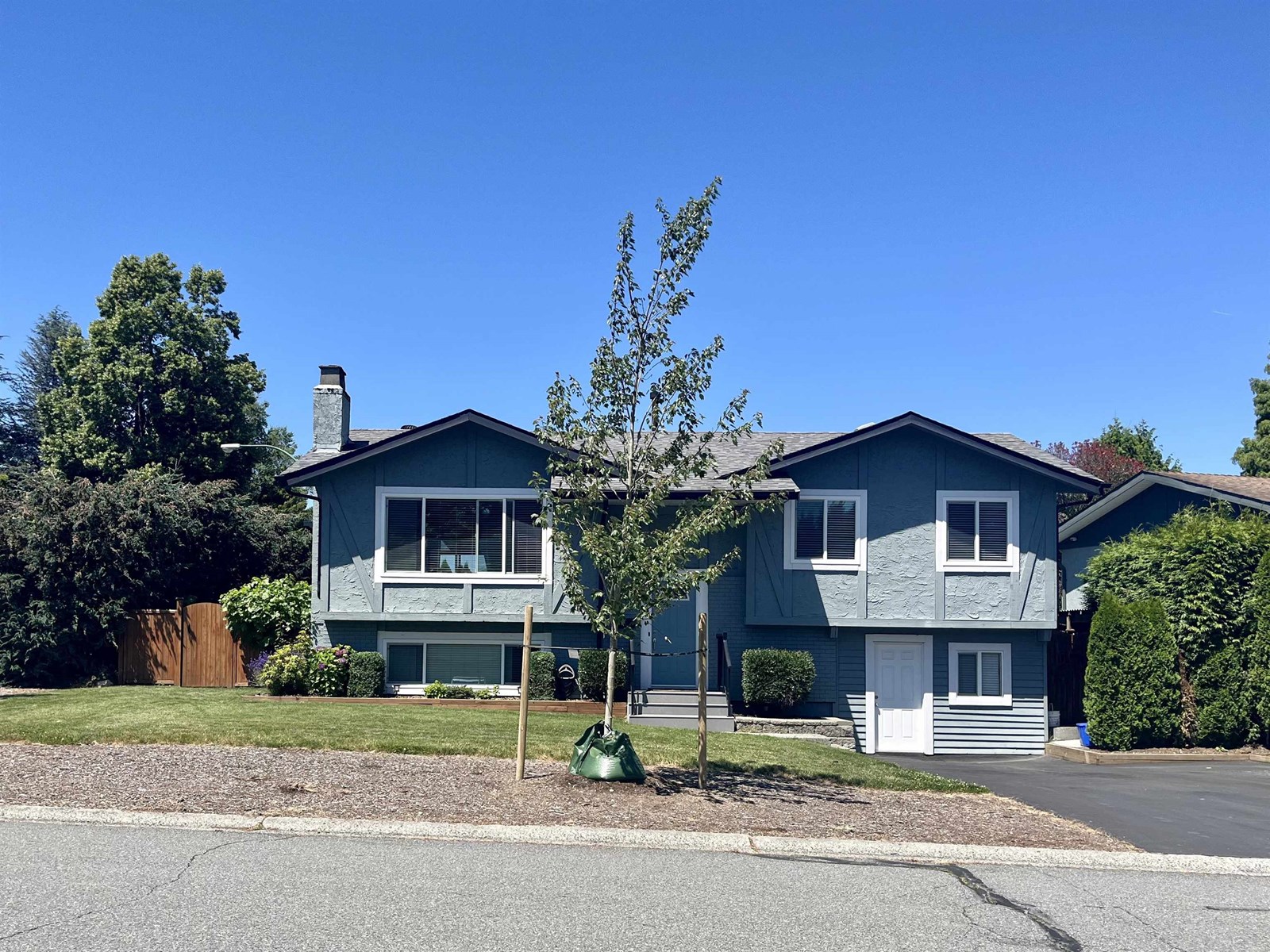 8945 MITCHELL WAY, delta, British Columbia V4C7G8