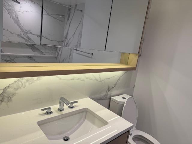 2403 13778 100 Avenue, Surrey, British Columbia  V3T 0V3 - Photo 9 - R3021723