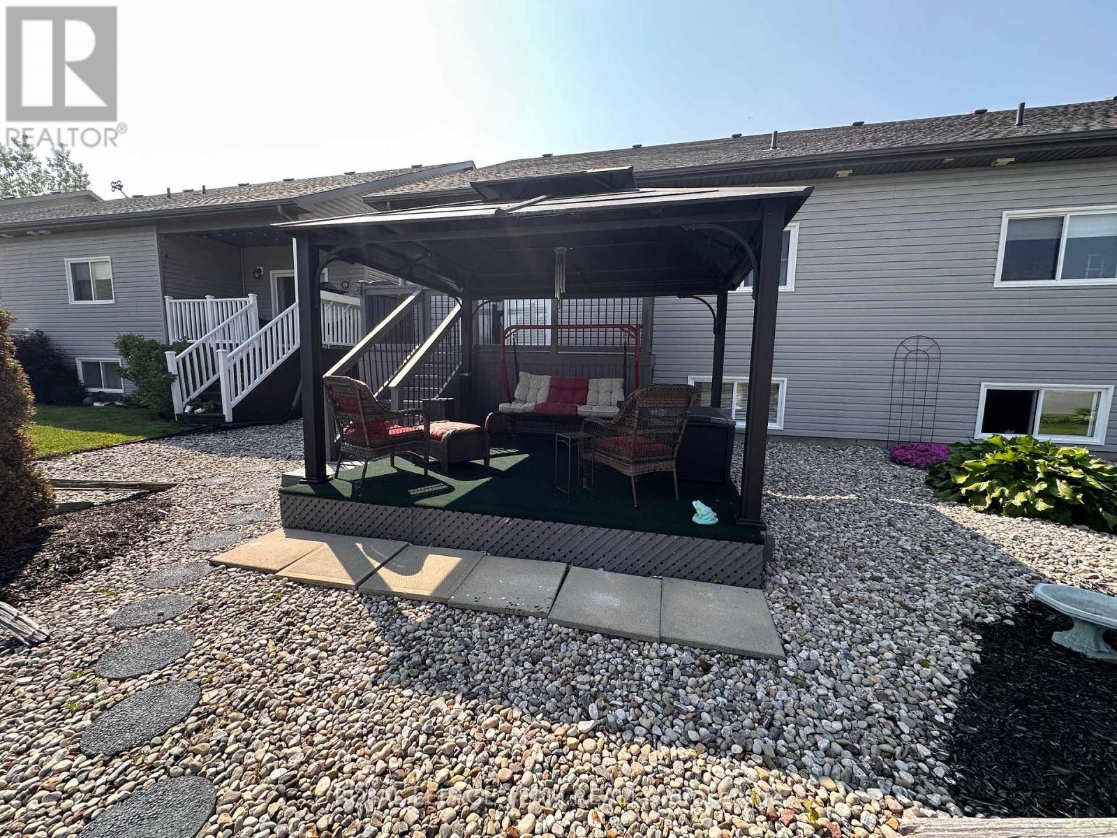 520 Clothier Street W, North Grenville, Ontario  K0G 1J0 - Photo 32 - X12257928