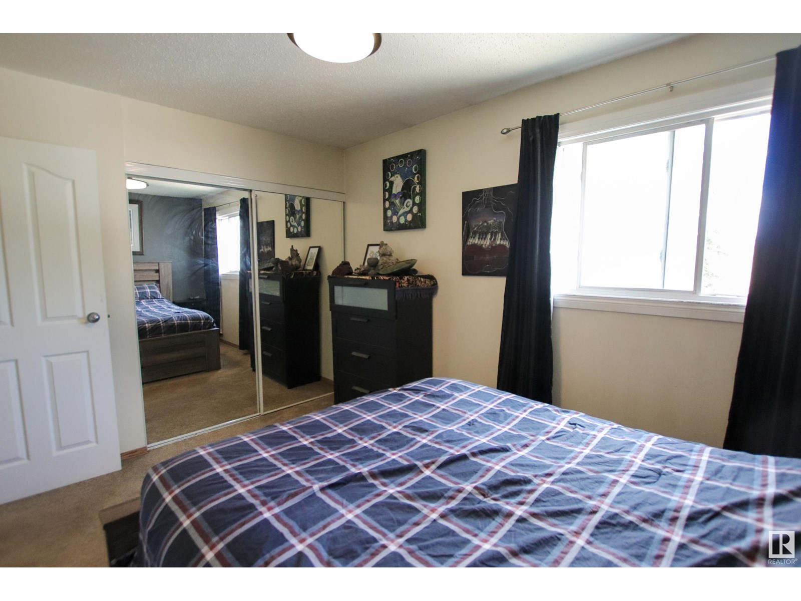 10d Twin Tc Nw, Edmonton, Alberta  T6K 1V4 - Photo 16 - E4445395