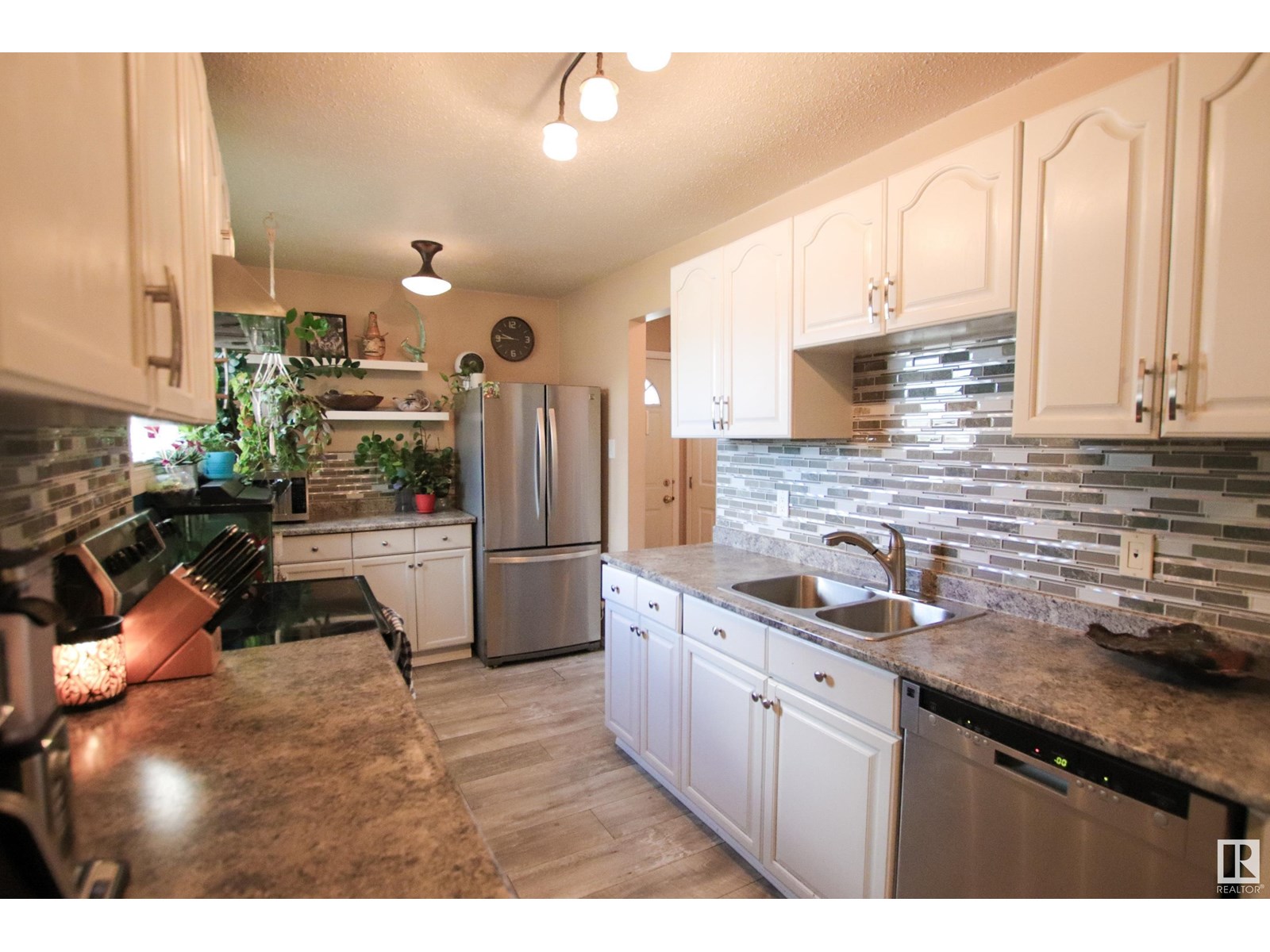 Property at 10D TWIN TC NW image 5