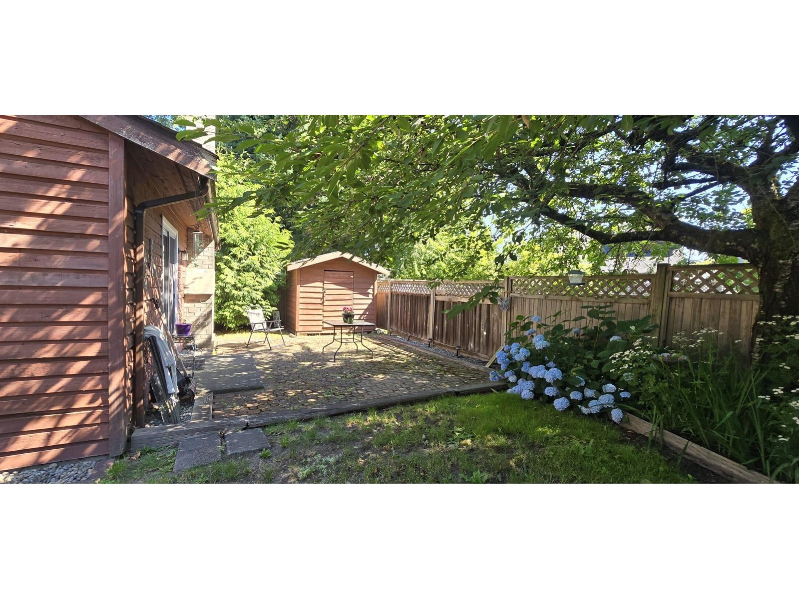 Property at 7342 128B STREET image 2