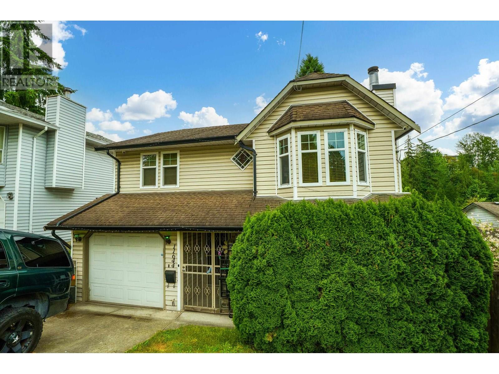 11644 225 STREET, maple ridge, British Columbia V2X6E4