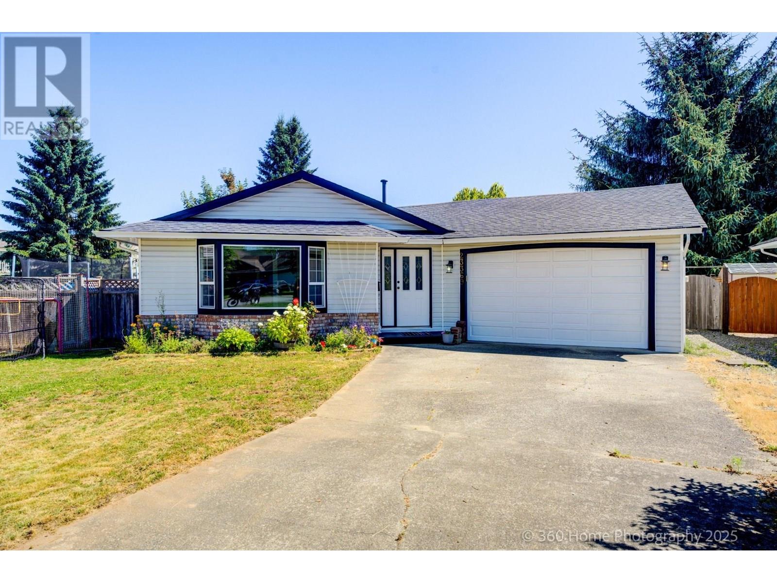 Property at 23369 117B AVENUE image 1