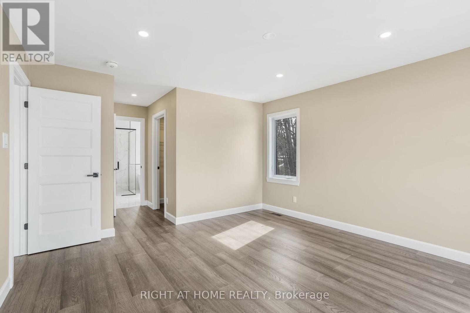 170 Gascon Street, Alfred And Plantagenet, Ontario  K0B 1J0 - Photo 23 - X12220369