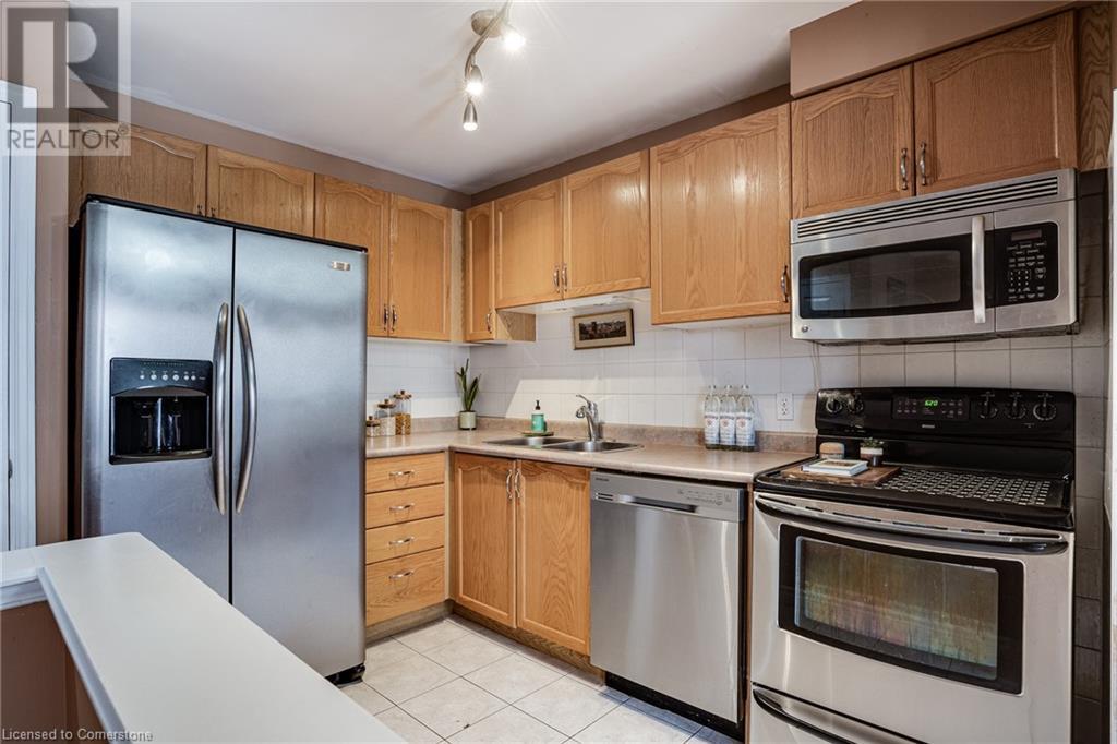 Property at 1809 UPPER WENTWORTH Street Unit# 11 image 5