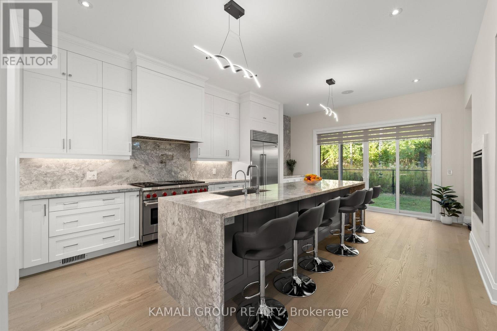 Property at 121 MILKY WAY DRIVE image 4