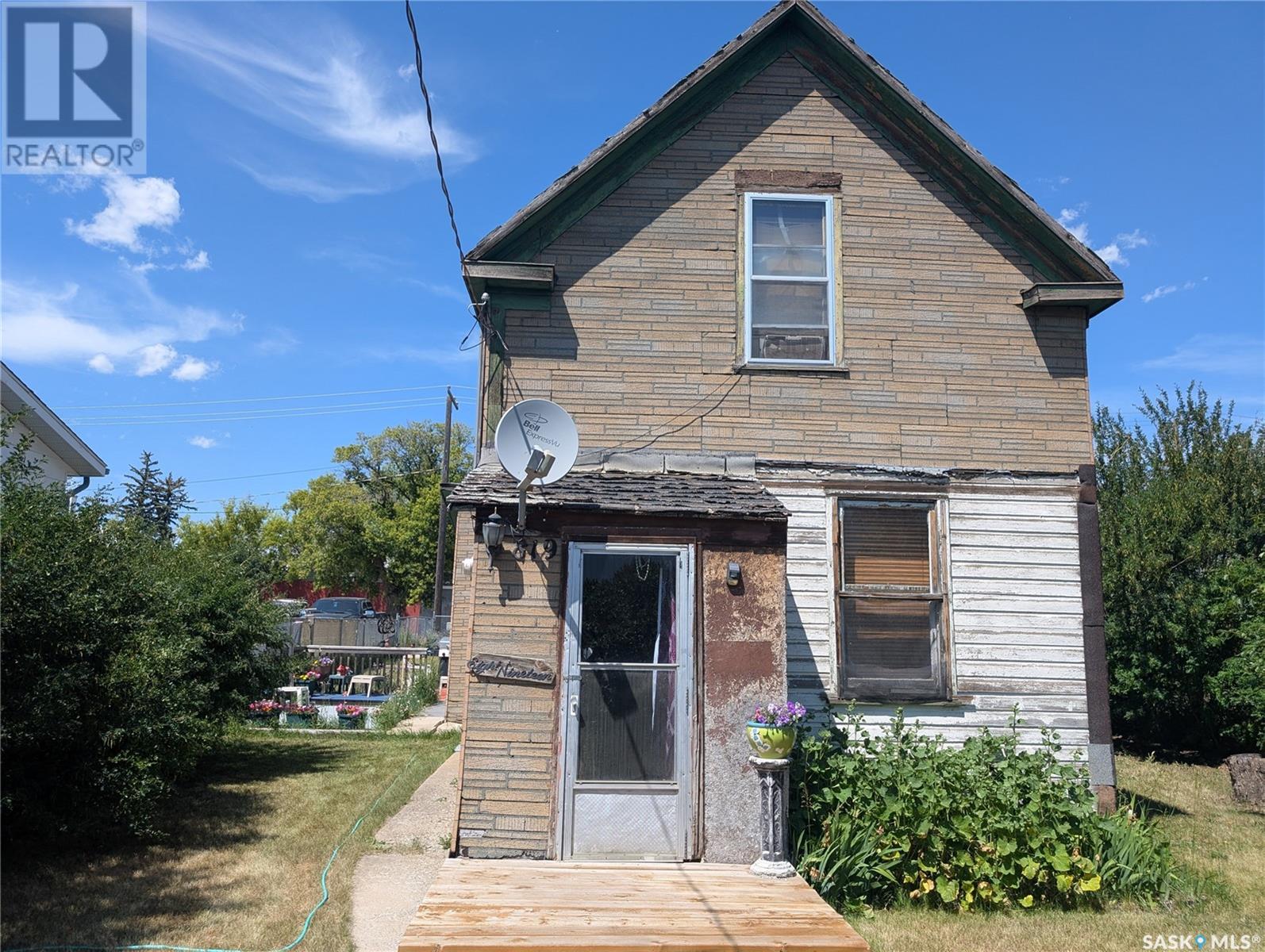 819 North Railway STREET E, swift current, Saskatchewan