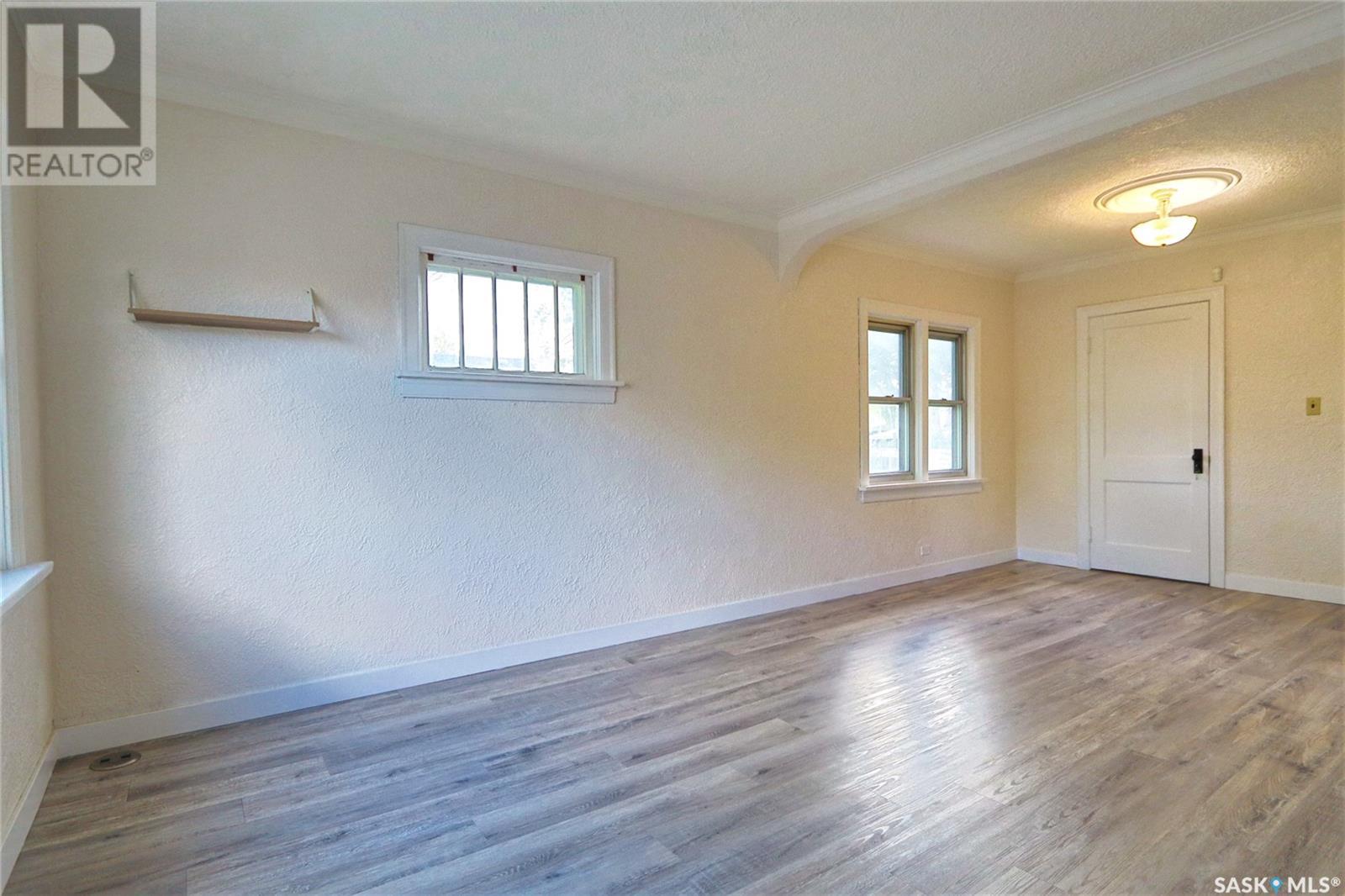 A&b 1824 Winnipeg Street, Regina, Saskatchewan  S4P 1G2 - Photo 5 - SK011310