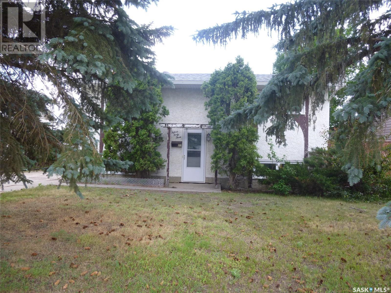 1543 Stadacona W, moose jaw, Saskatchewan