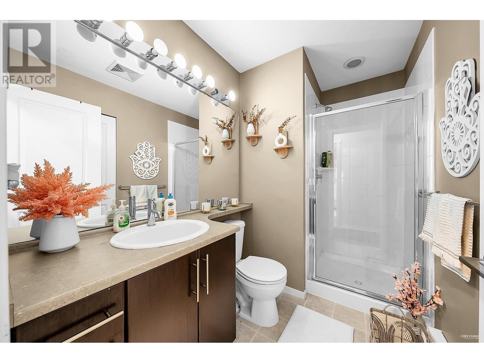 422 700 Klahanie Drive, Port Moody, British Columbia  V3H 5L3 - Photo 13 - R3022332