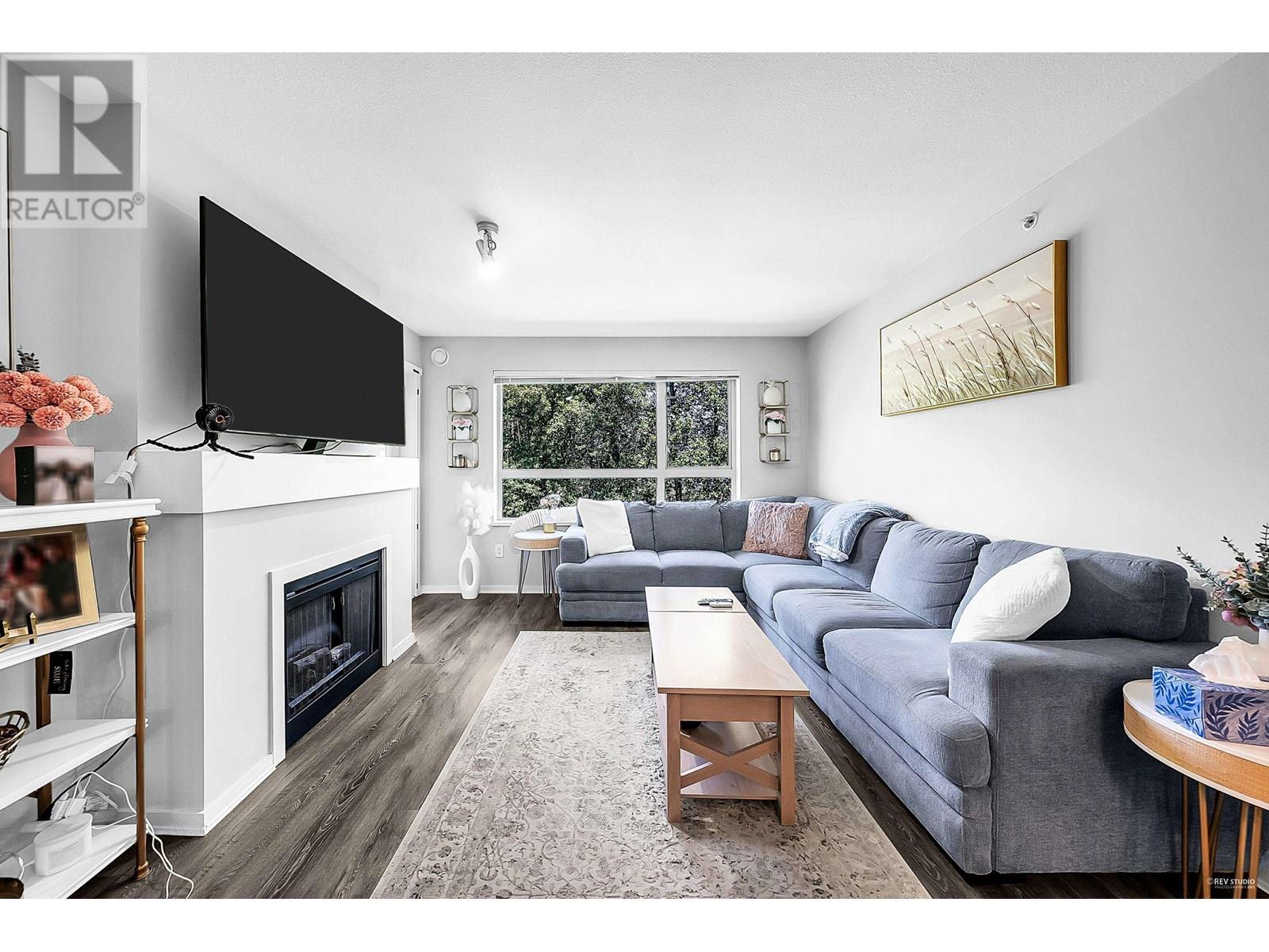 422 700 Klahanie Drive, Port Moody, British Columbia  V3H 5L3 - Photo 3 - R3022332