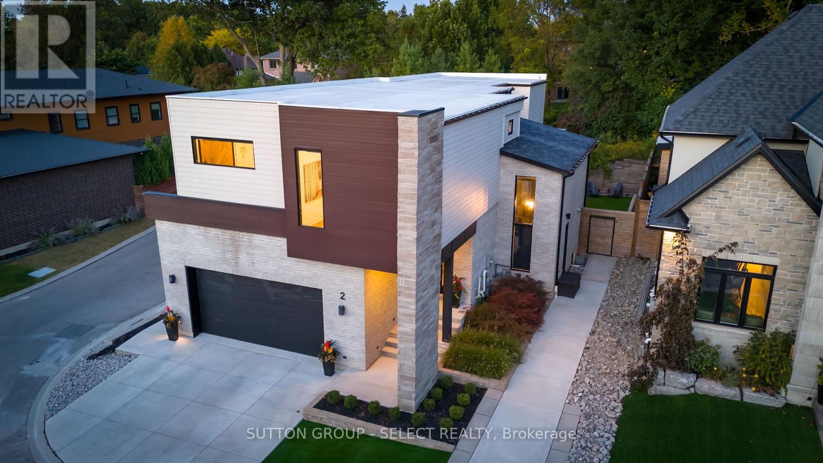 Property at 2 - 567 ROSECLIFFE TERRACE image 1