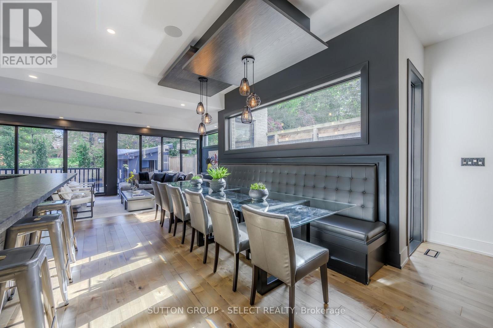 Property at 2 - 567 ROSECLIFFE TERRACE image 5