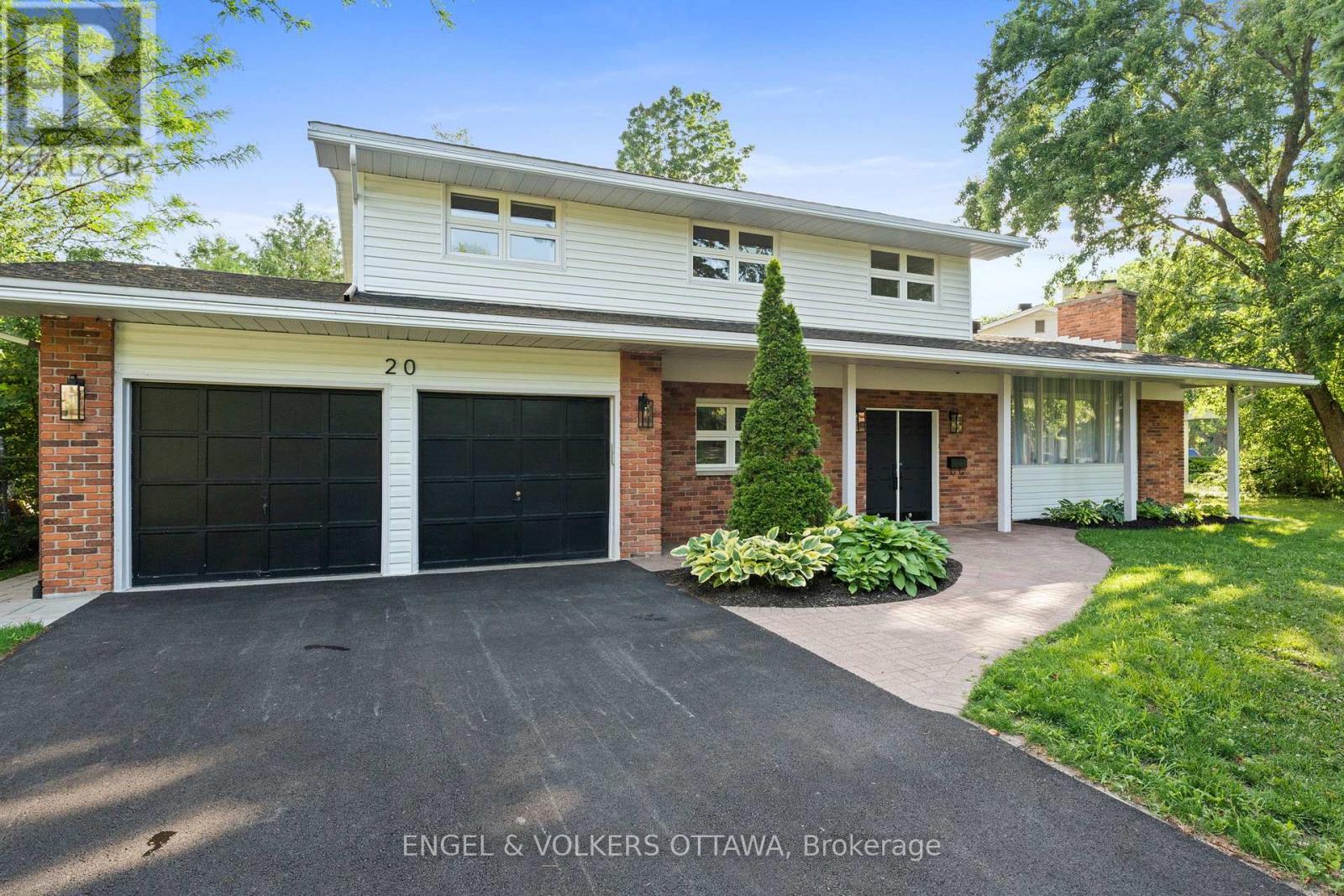 Property at 20 MOHAWK CRESCENT image 1