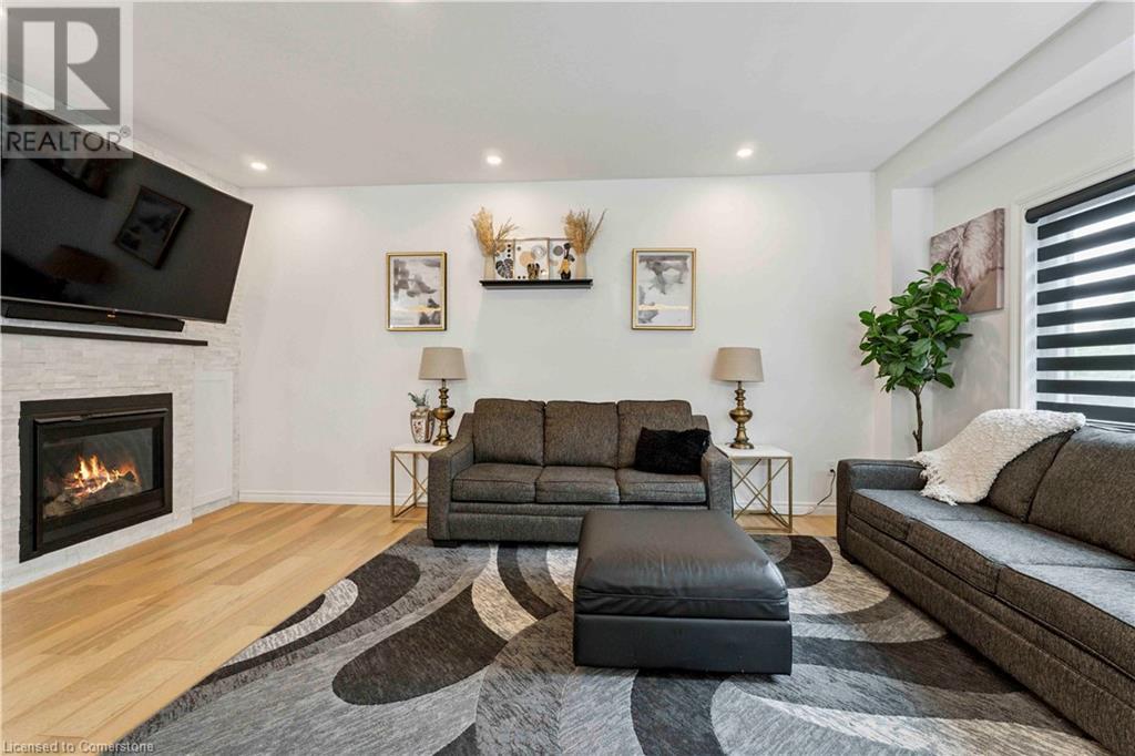 Property at 46 DURHAM Road image 4