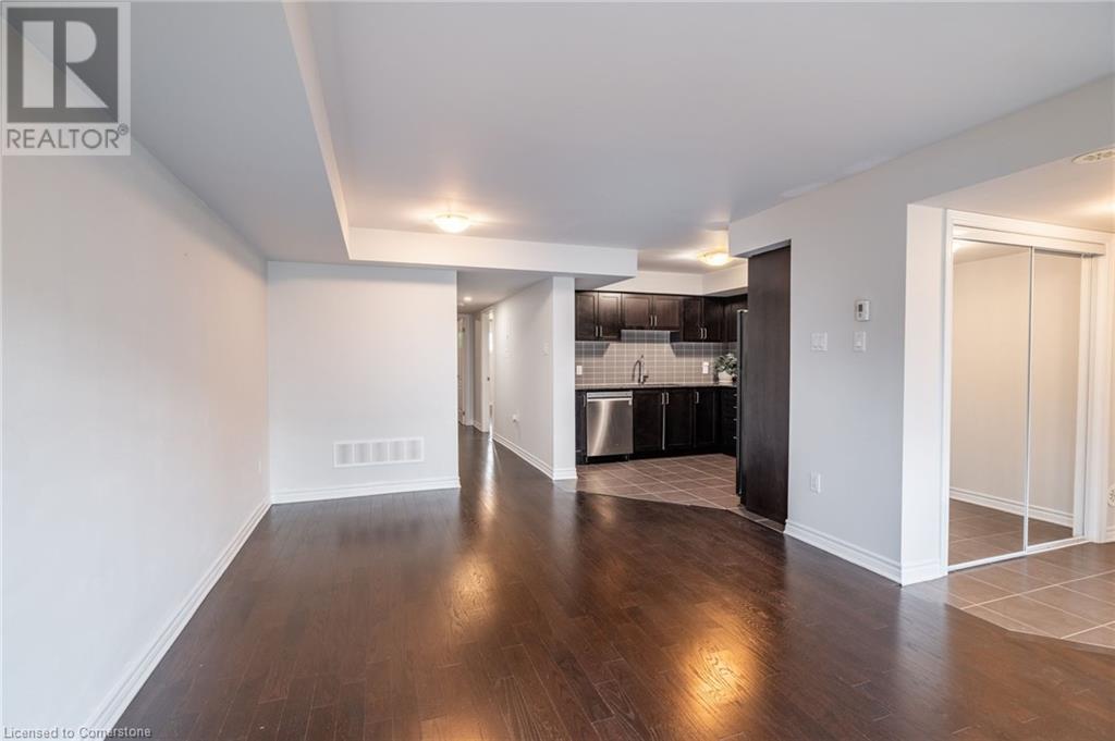 2441 Greenwich Drive Unit# 59, Oakville, Ontario  L6M 0S3 - Photo 9 - 40747293