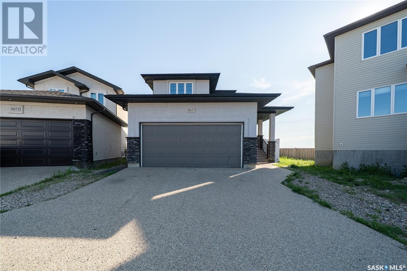 5677 Glide CRESCENT, regina, Saskatchewan