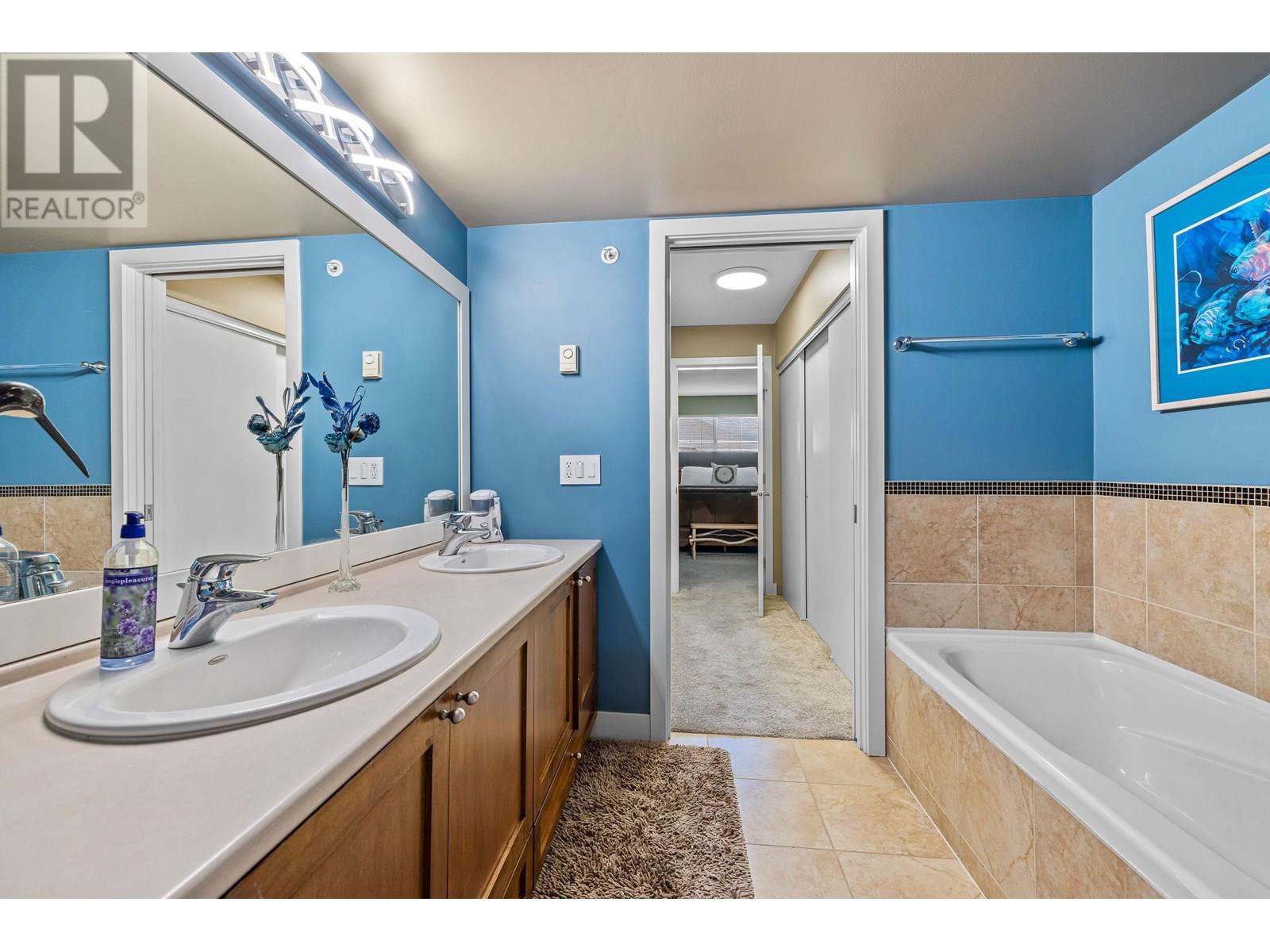 429 19677 Meadow Gardens Way, Pitt Meadows, British Columbia  V3Y 0A2 - Photo 17 - R3022368