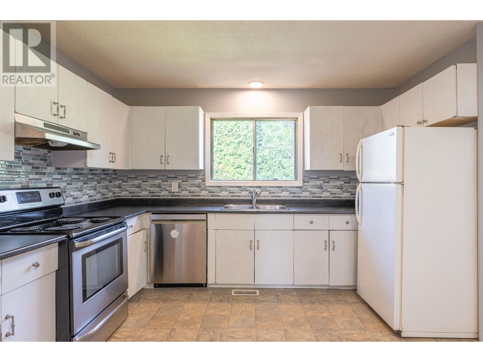 Property at 7346 BEAR ROAD image 5