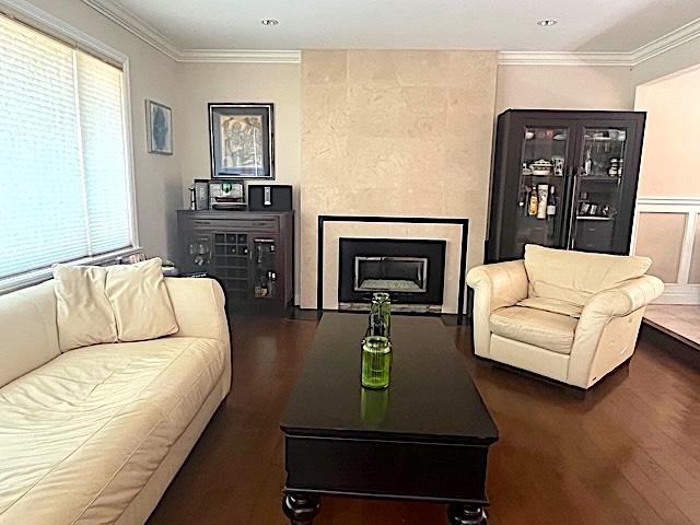 Property at 1901 IRIS PLACE image 2