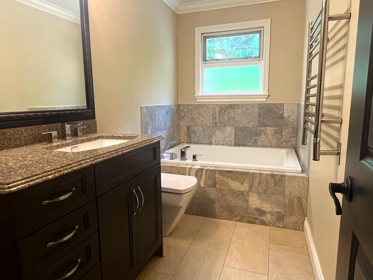 1901 Iris Place, Surrey, British Columbia  V4A 5E4 - Photo 14 - R2997317