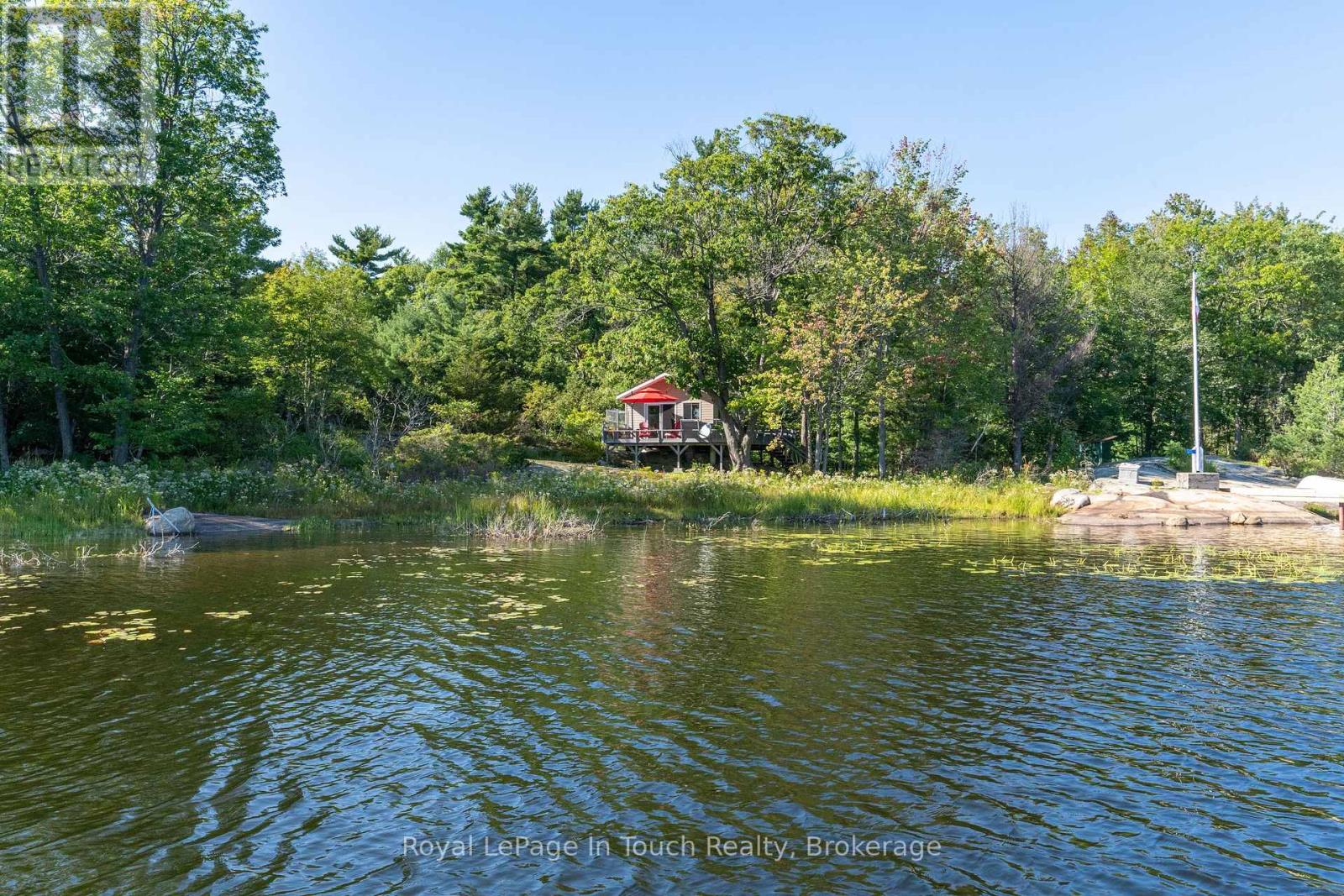 6980 Island 1810, Georgian Bay, Ontario  P0E 1E0 - Photo 17 - X12230985
