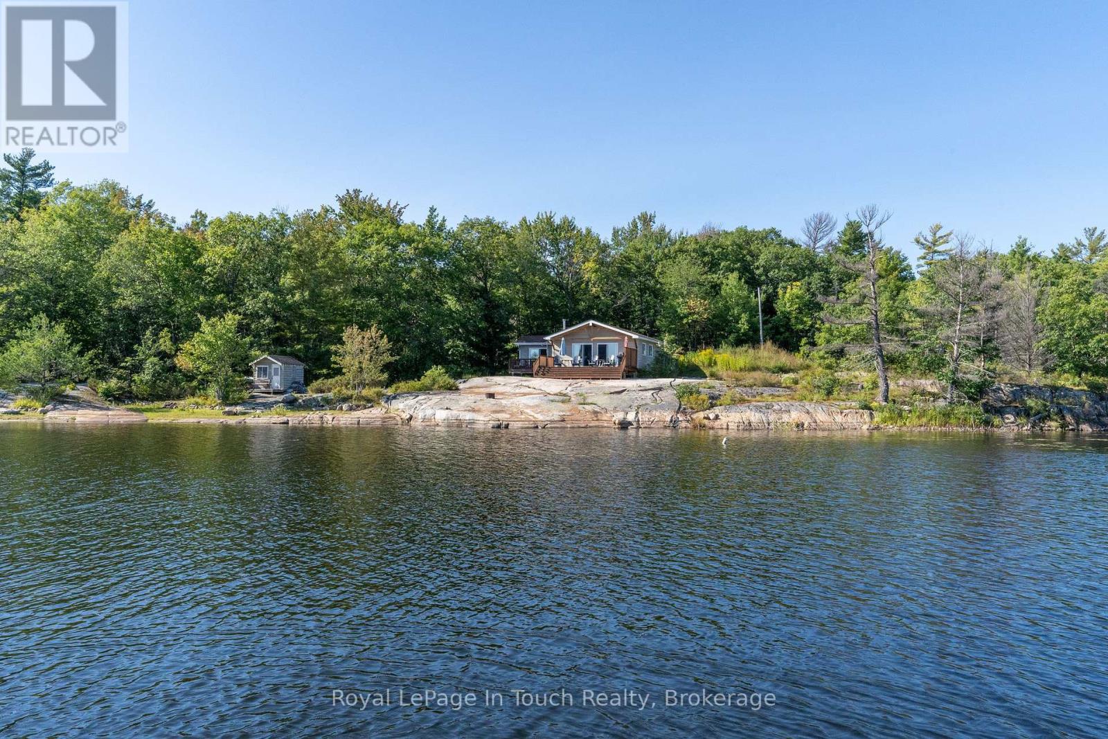 6980 Island 1810, Georgian Bay, Ontario  P0E 1E0 - Photo 2 - X12230985