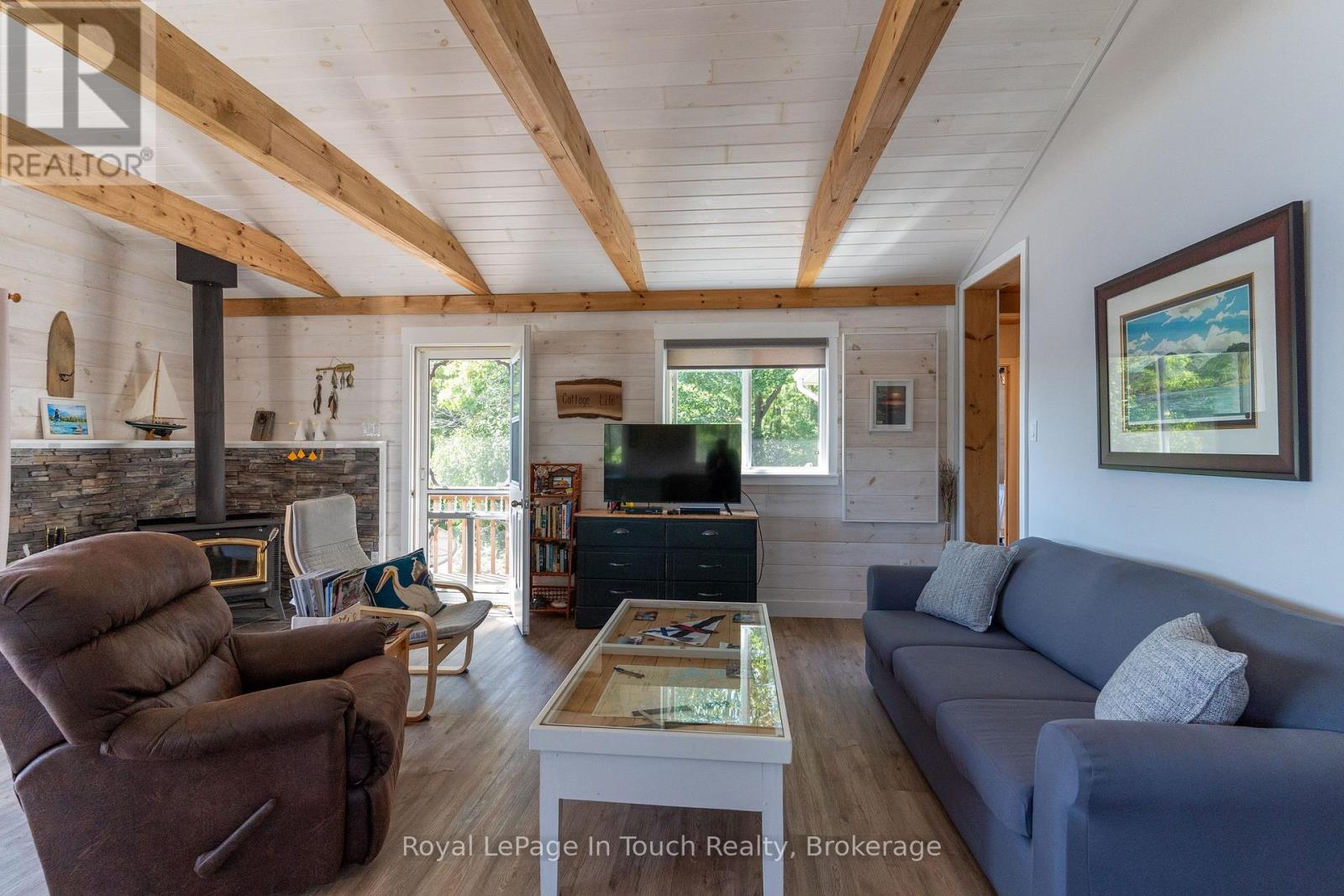 6980 Island 1810, Georgian Bay, Ontario  P0E 1E0 - Photo 7 - X12230985