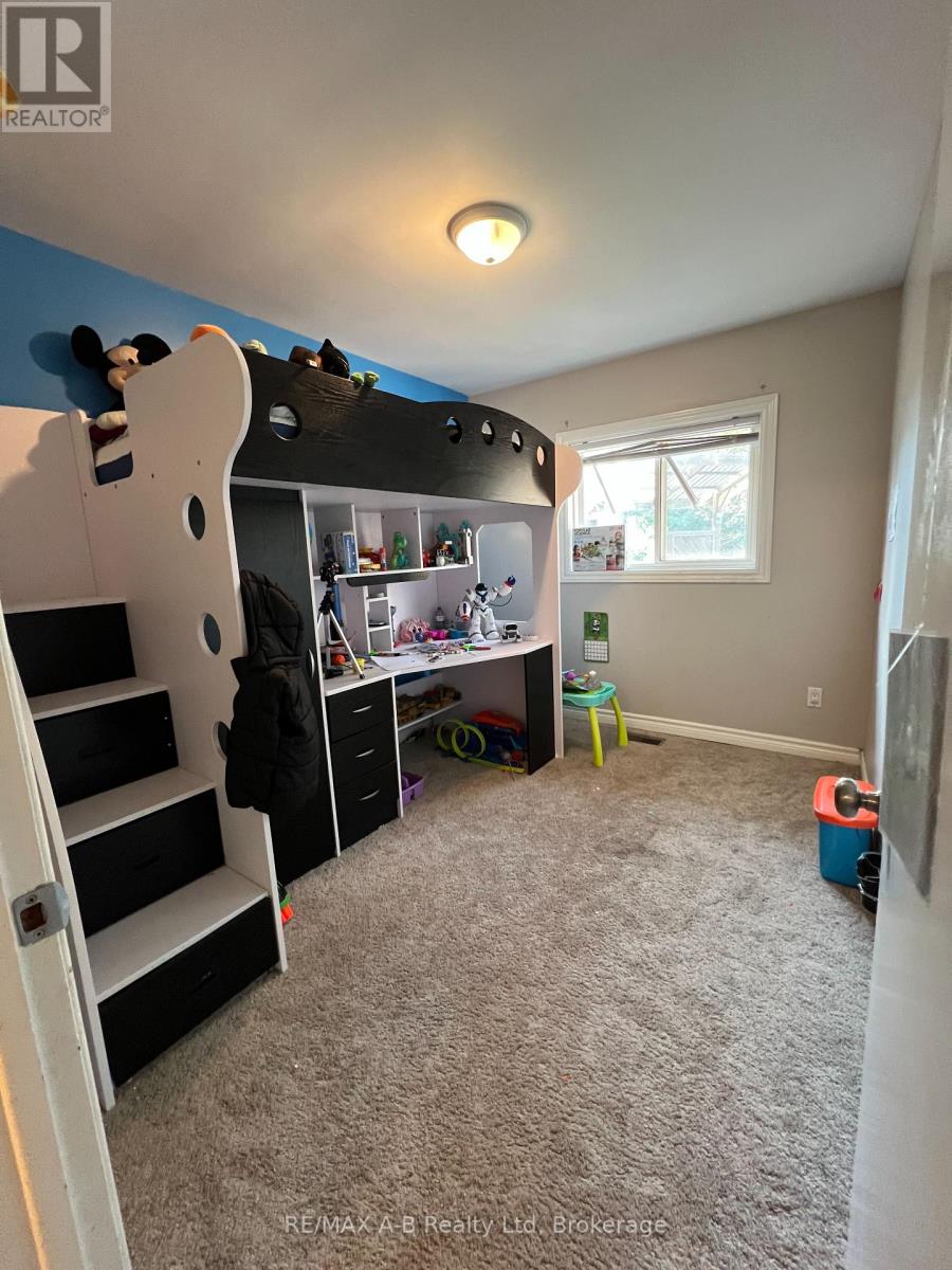 74 Adam Street, East Zorra-Tavistock, Ontario  N0B 2R0 - Photo 15 - X12148689