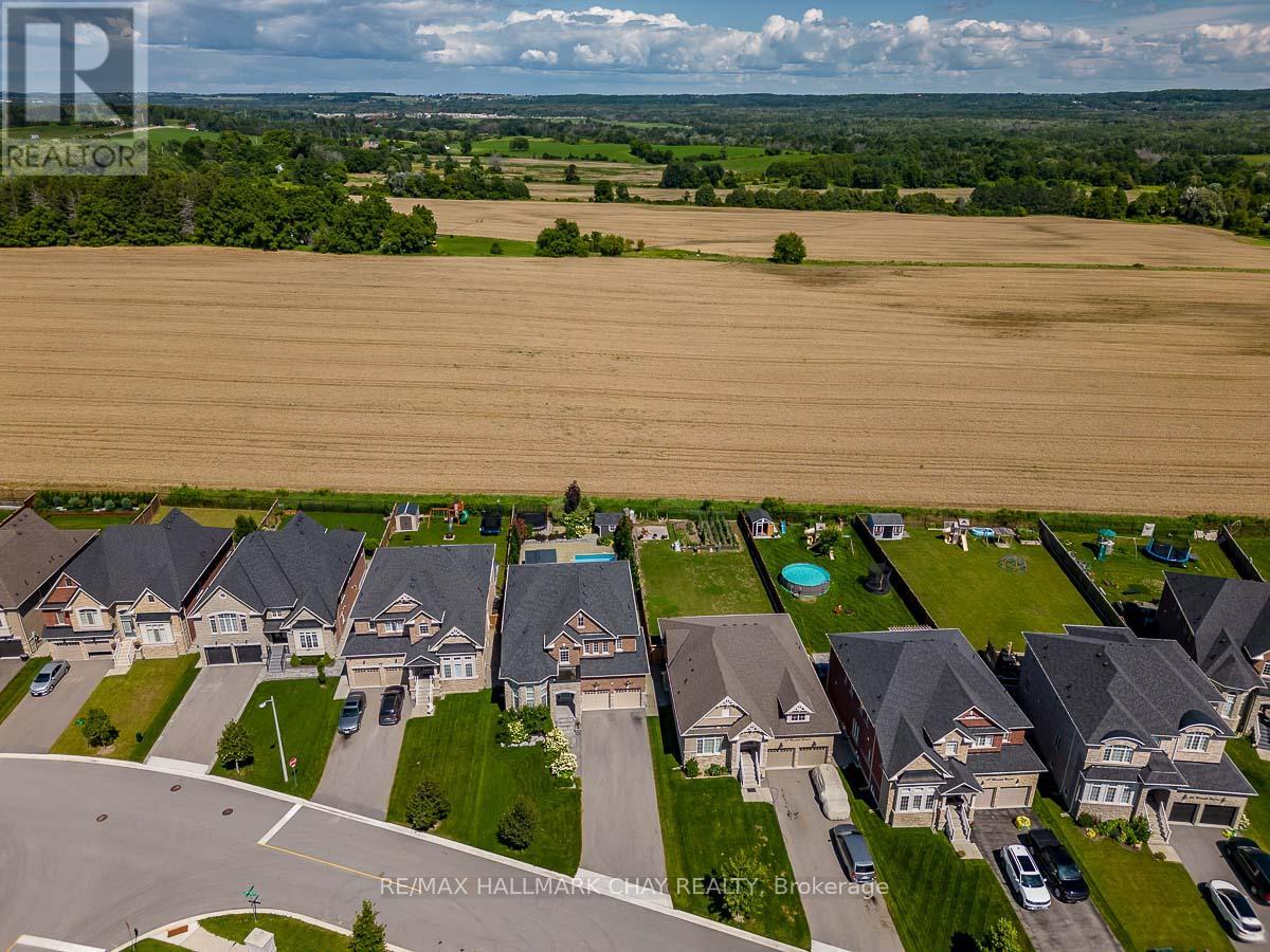 51 Cloverhill Crescent, Innisfil, Ontario  L0L 1L0 - Photo 46 - N12255502