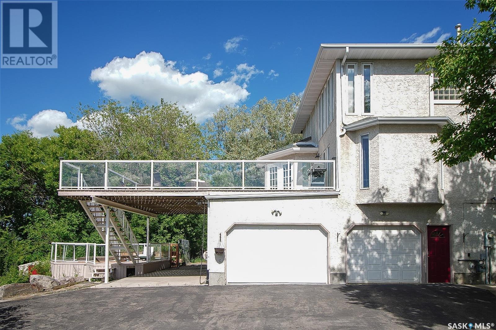 10 Meadow Bay, Lumsden, Saskatchewan  S0G 3C0 - Photo 3 - SK011286