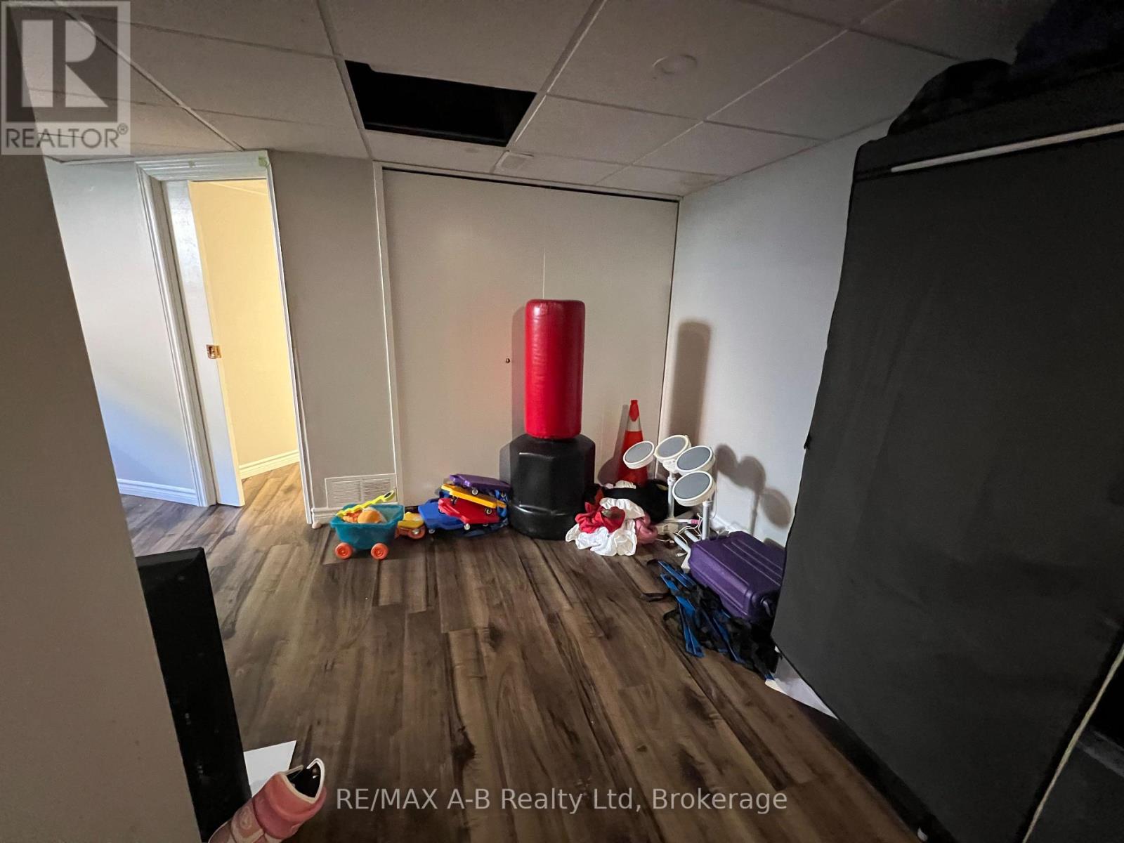 74 Adam Street, East Zorra-Tavistock (Tavistock), Ontario  N0B 2R0 - Photo 23 - X12148689