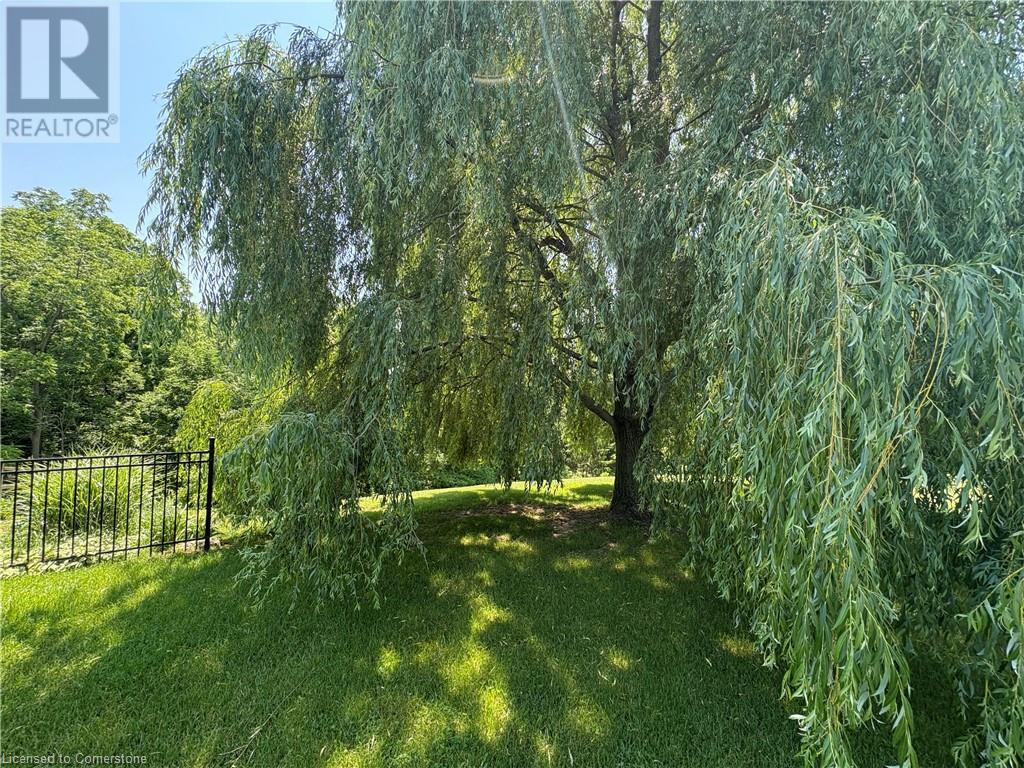 27 Sun Avenue, Dundas, Ontario  L9H 5A6 - Photo 10 - 40725347