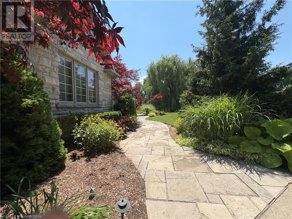 27 Sun Avenue, Dundas, Ontario  L9H 5A6 - Photo 9 - 40725347