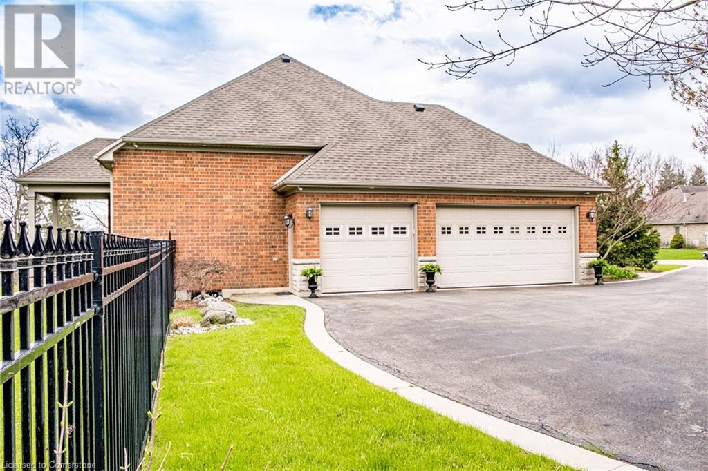 27 Sun Avenue, Dundas, Ontario  L9H 5A6 - Photo 50 - 40725347
