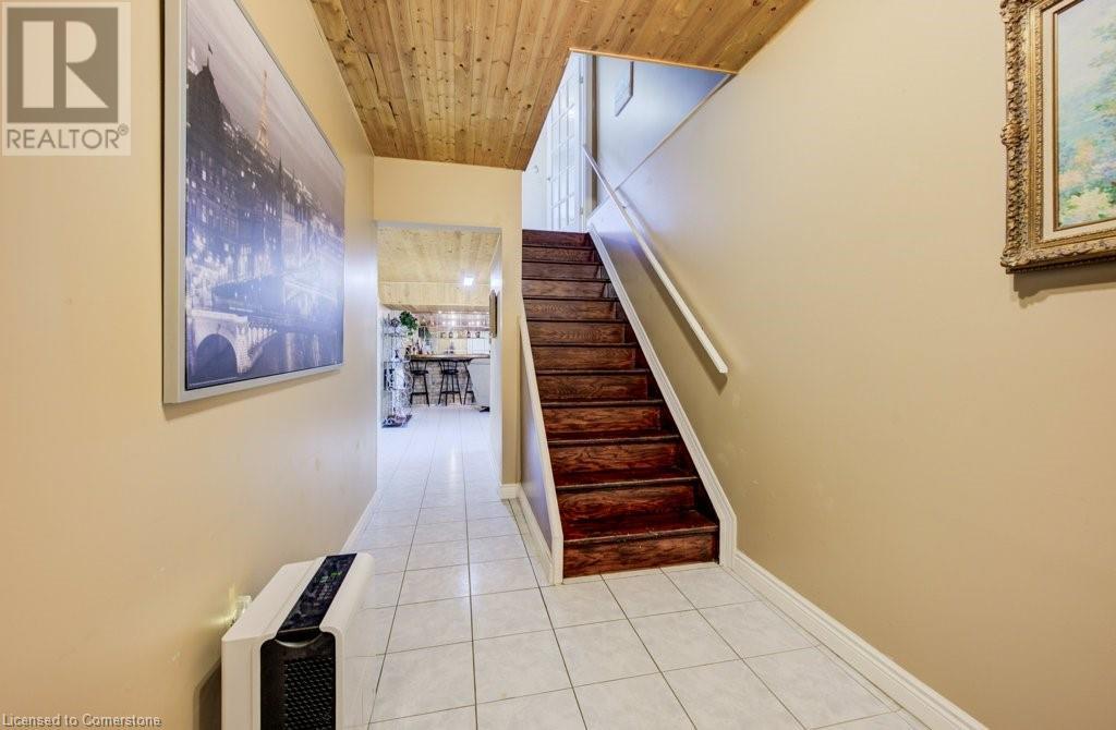 1056 Plains View Avenue, Burlington, Ontario  L7T 1V5 - Photo 35 - 40747329