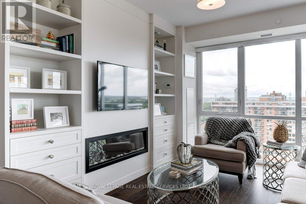 Property at 1208 - 2025 MARIA STREET image 2