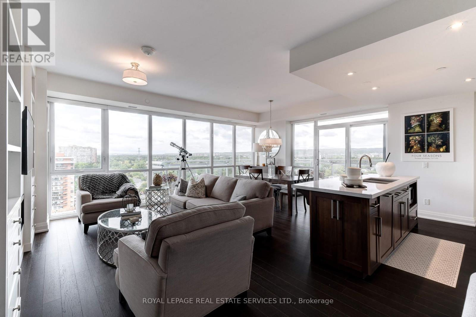 Property at 1208 - 2025 MARIA STREET image 1